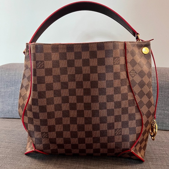 Louis Vuitton Caissa Hobo in Damier Ebene & Red - Picture 10 of 10
